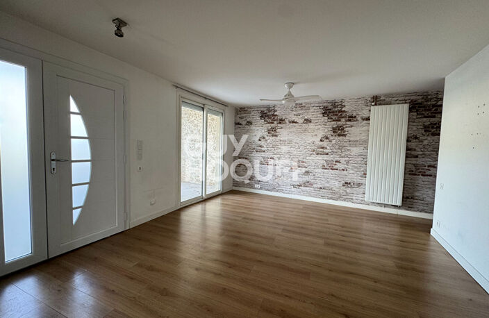 Maison T5 avec exterieur. — photo 2