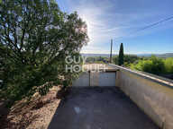Maison de 220 m2 avec 2 parcelles de terrain constructible sur Saint Etienne De Fontbellon — photo 3