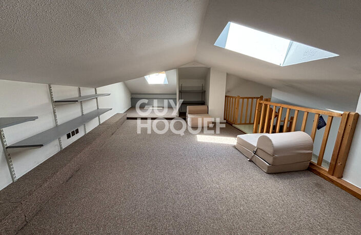 Appartement lumineux avec mezzanine 4 étage avec ascenseur 76 m² Carrez / 98 m² au sol — photo 3