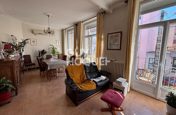 Immeuble de rapport 260 m²  4 lots Centre-ville d'Aubenas  2 000 de revenus mensuels — photo 2