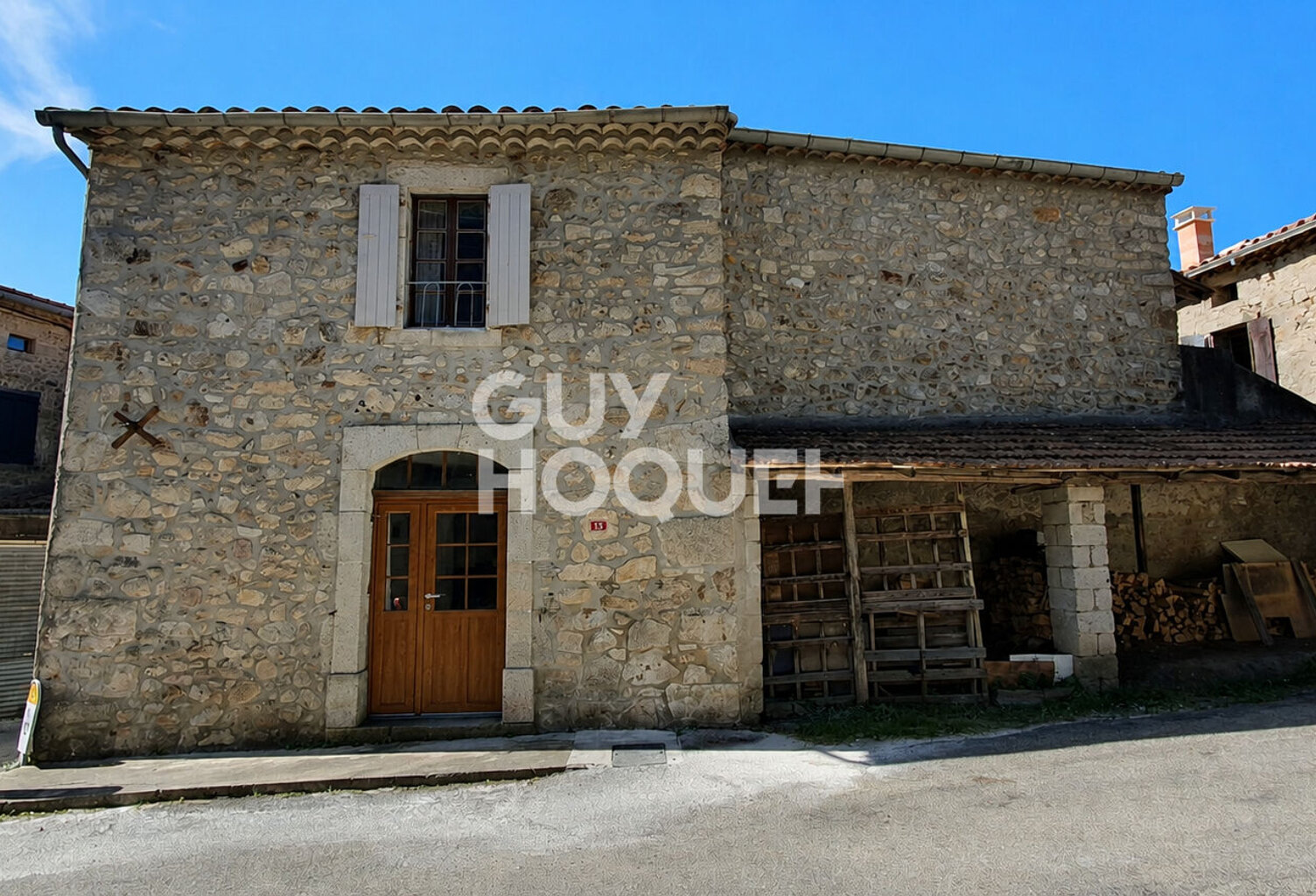 Authentique maison ardéchoise en pierres — photo 1