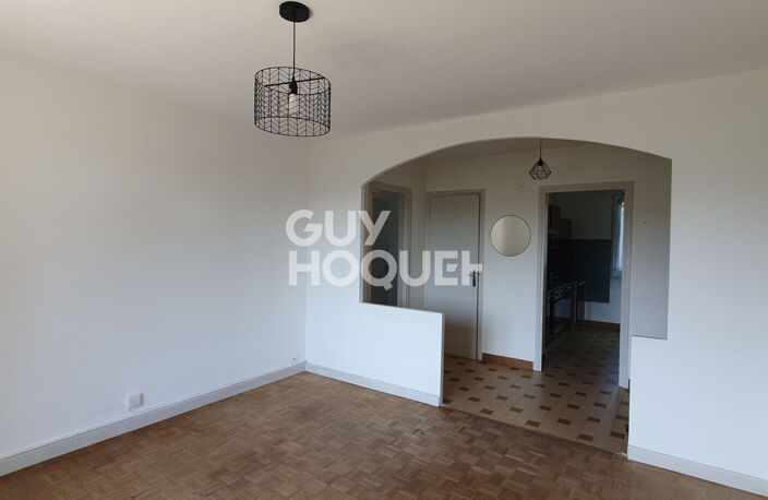 Appartement 4 pièces lumineux avec grand balcon et stationnement — photo 2