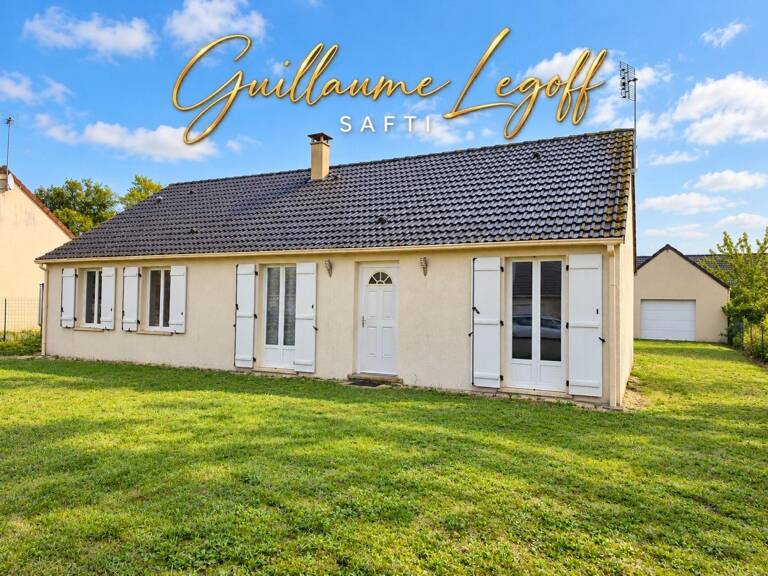Plain-pied de 2009 avec 4 chambres et garage — photo 1