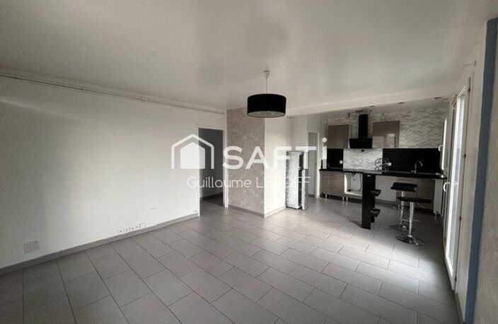 Appartement F2 avec balcons et cave — photo 2