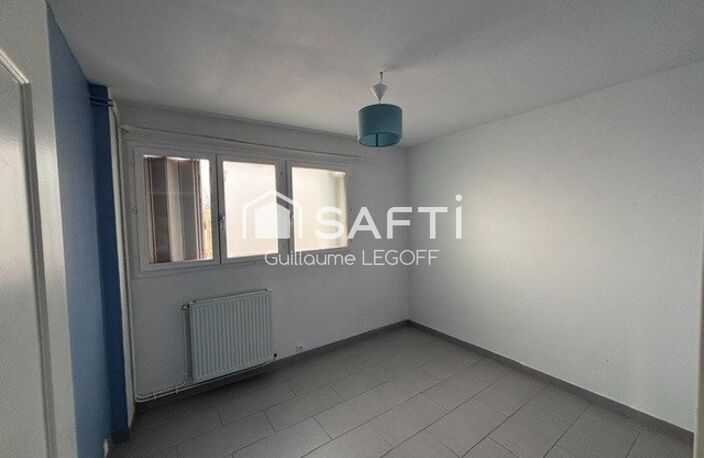 Appartement F2 avec balcons et cave — photo 5