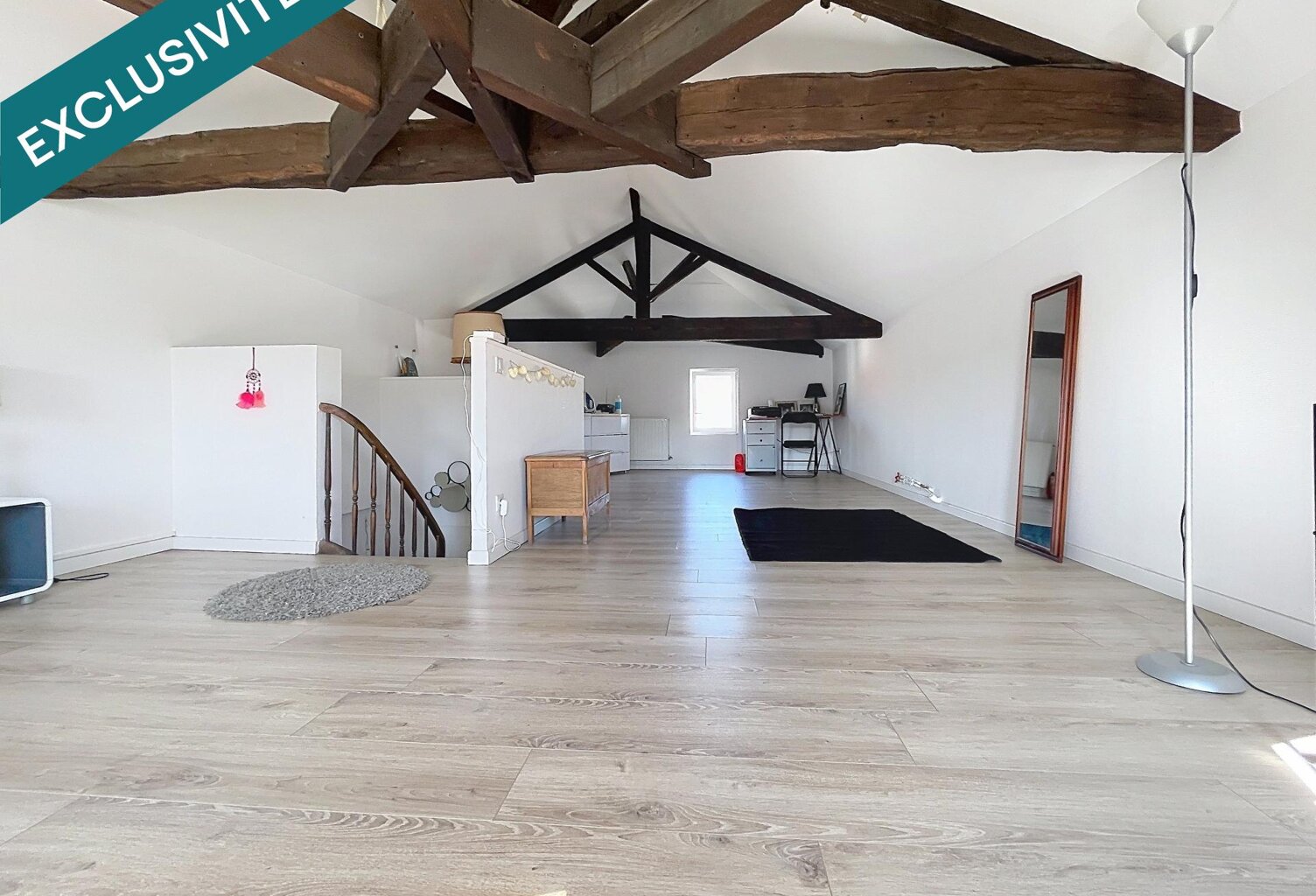 Ruelle-sur-Touvre  Maison 105 m²  3 chambres  Charme et beaux volumes — photo 1