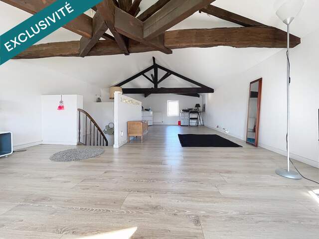 Ruelle-sur-Touvre  Maison 105 m²  3 chambres  Charme et beaux volumes — photo du bien