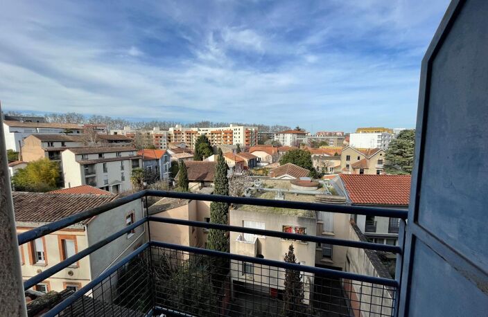 Location appartement 1 pièce 17 m² à Toulouse (31000) — photo 4