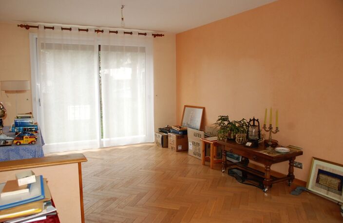 A Fécamp dans un quartier résidentiel, pavillon avec sous-sol, 3 chambres et jardin — photo 3