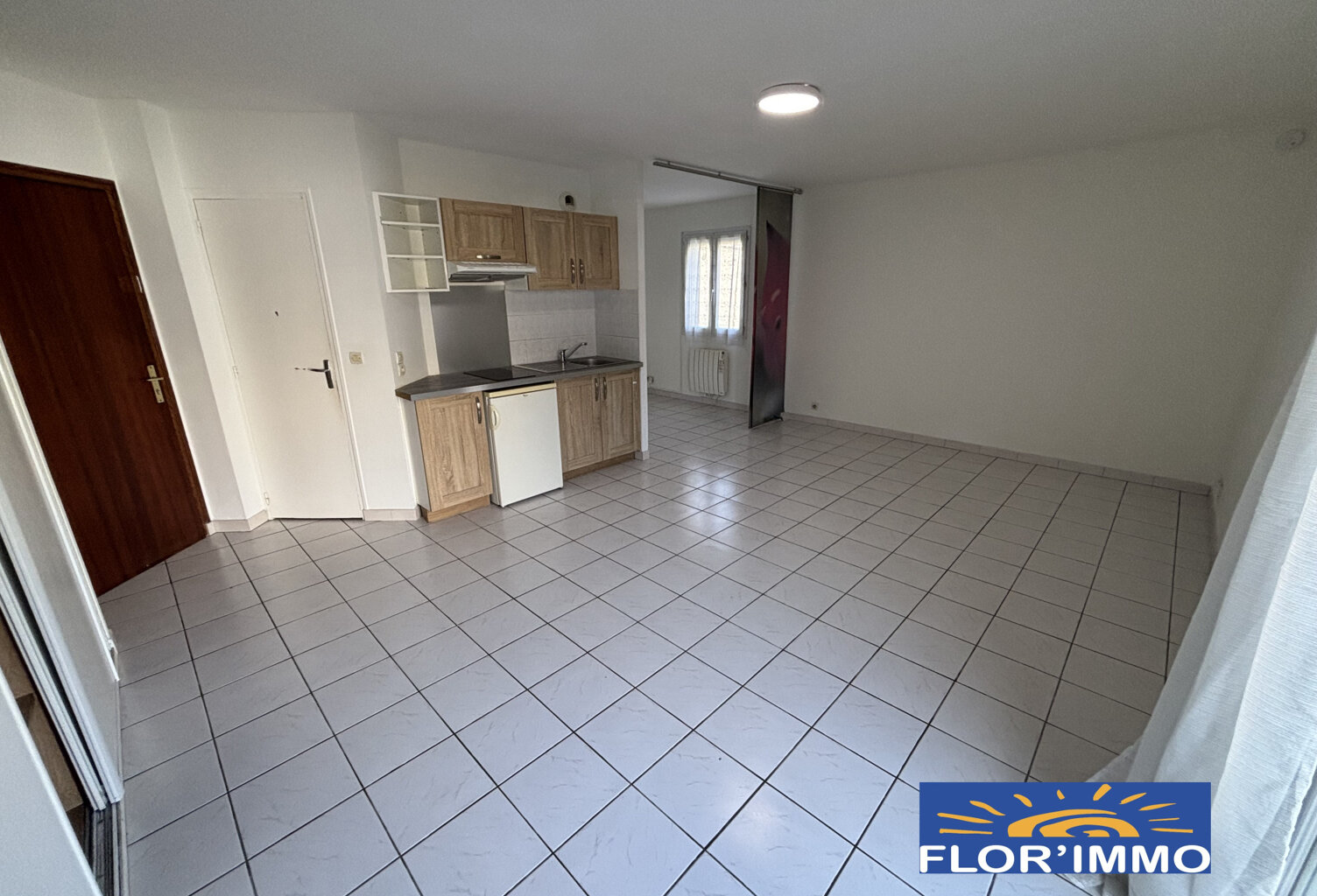 F1 BIS 33m2 650 euros CC — photo 1