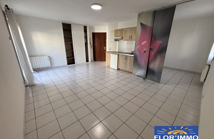 F1 BIS 33m2 650 euros CC — photo 3
