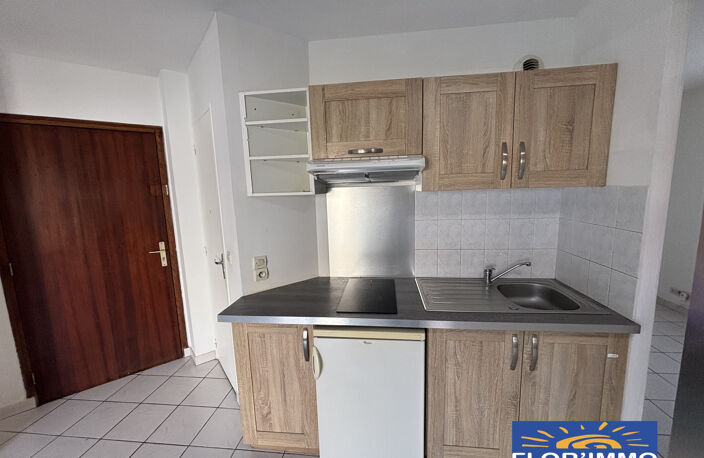 F1 BIS 33m2 650 euros CC — photo 4