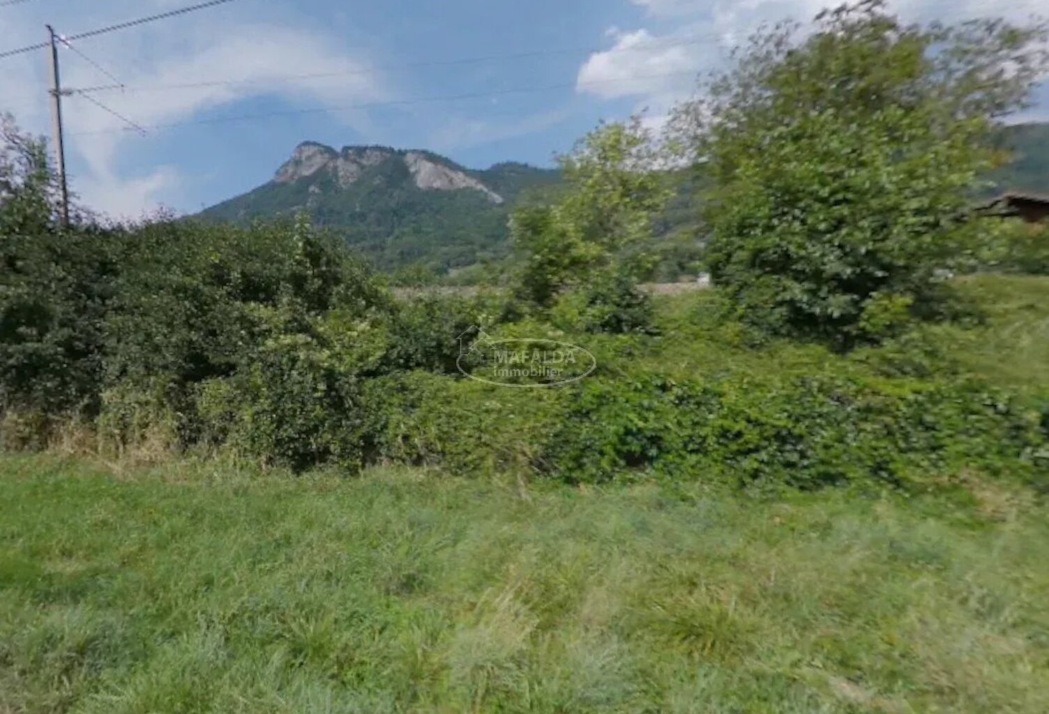 Terrain à bâtir sur THYEZ 74300 — photo 1