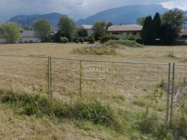Terrain à bâtir sur THYEZ 74300 — photo du bien
