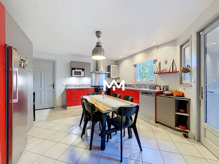 MAISON FAMILIALE - L'ARBRESLE - AU CALME — photo 1