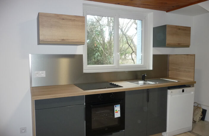 BALBIGNY centre ville proche de tout à pied maison avec gara — photo 2