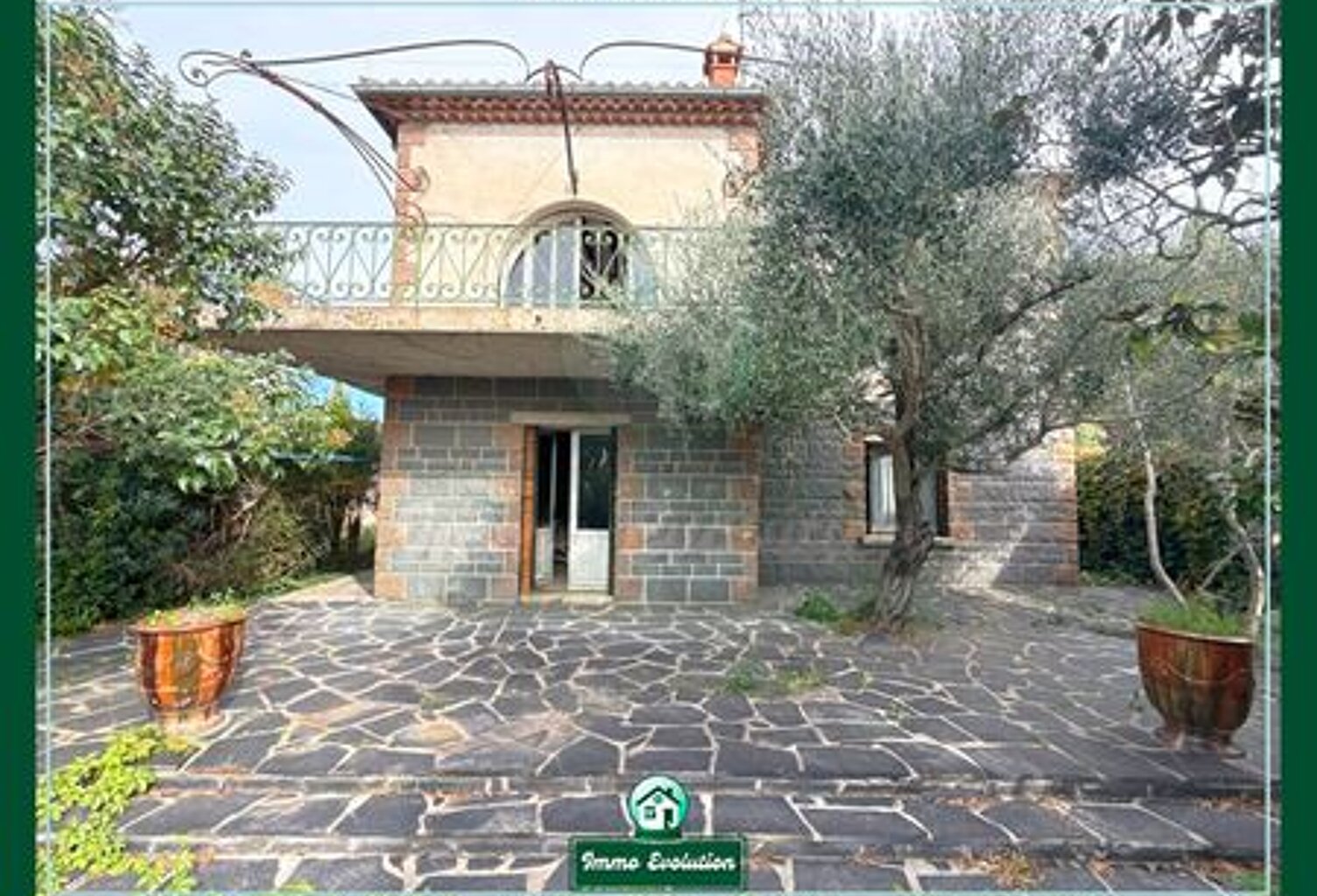 Maison - 157.98m ² — photo 1
