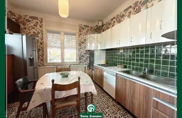 Maison - 157.98m ² — photo 4