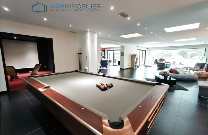 BELLE PROPRIETE 9000M2 — photo 2