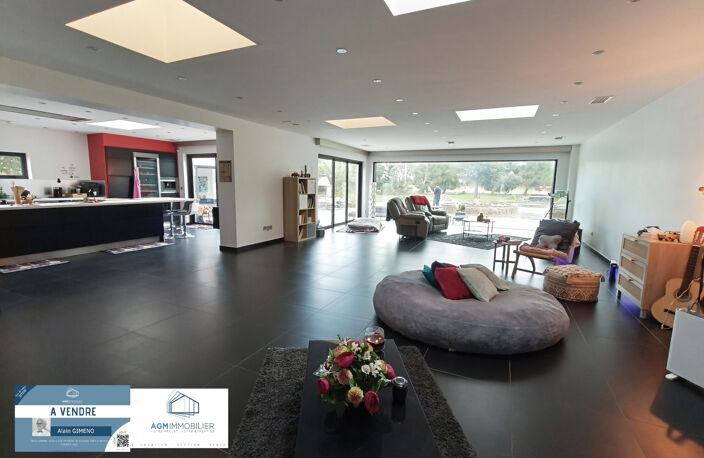 BELLE PROPRIETE 9000M2 — photo 4