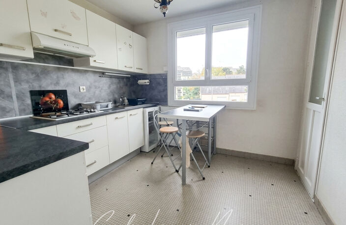 CHOLET HYPERCENTRE Appartement 3 chambres — photo 5