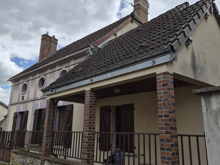 Vente Maison/villa 5 pièces — photo 1