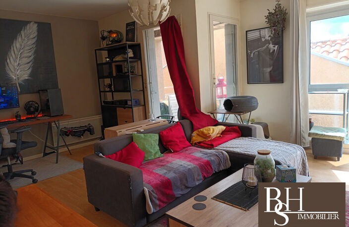POITIERS Centre ville T2 de 48.82 m² avec parking — photo 2