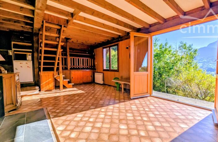 CHALET INDÉPENDANT EN IMPASSE – VUE CHARTREUSE — photo 4