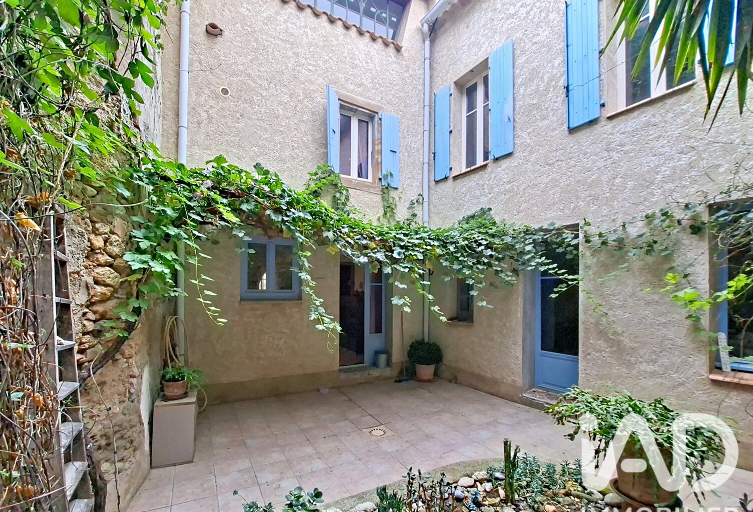 Vente Maison/villa 8 pièces — photo 1