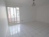 Studio nu avec balcon à louer de 23.45 m2 secteur Sainte-Clo — photo 2