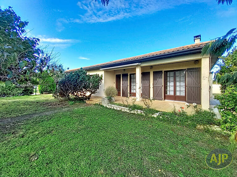 Maison avec piscine et dépendance à Gaillan-en-Médoc ! — photo 1