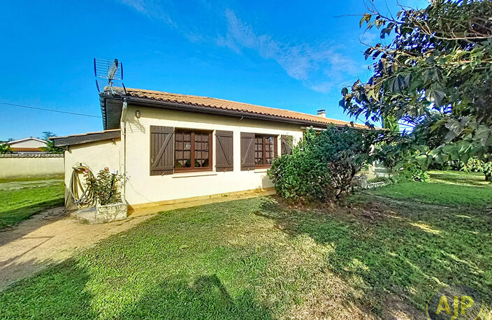 Maison avec piscine et dépendance à Gaillan-en-Médoc ! — photo 3