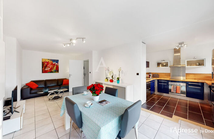 COLOMIERS PERGET Charmant appartement T3 + 2 parkings + Piscine. — photo 2