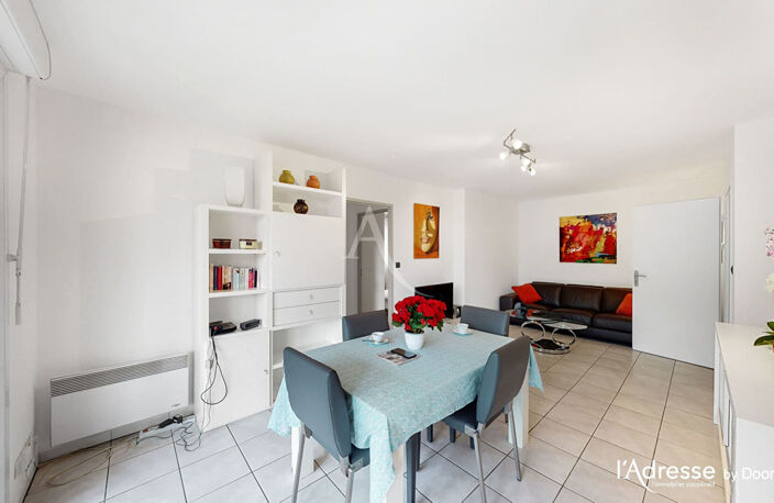 COLOMIERS PERGET Charmant appartement T3 + 2 parkings + Piscine. — photo 5