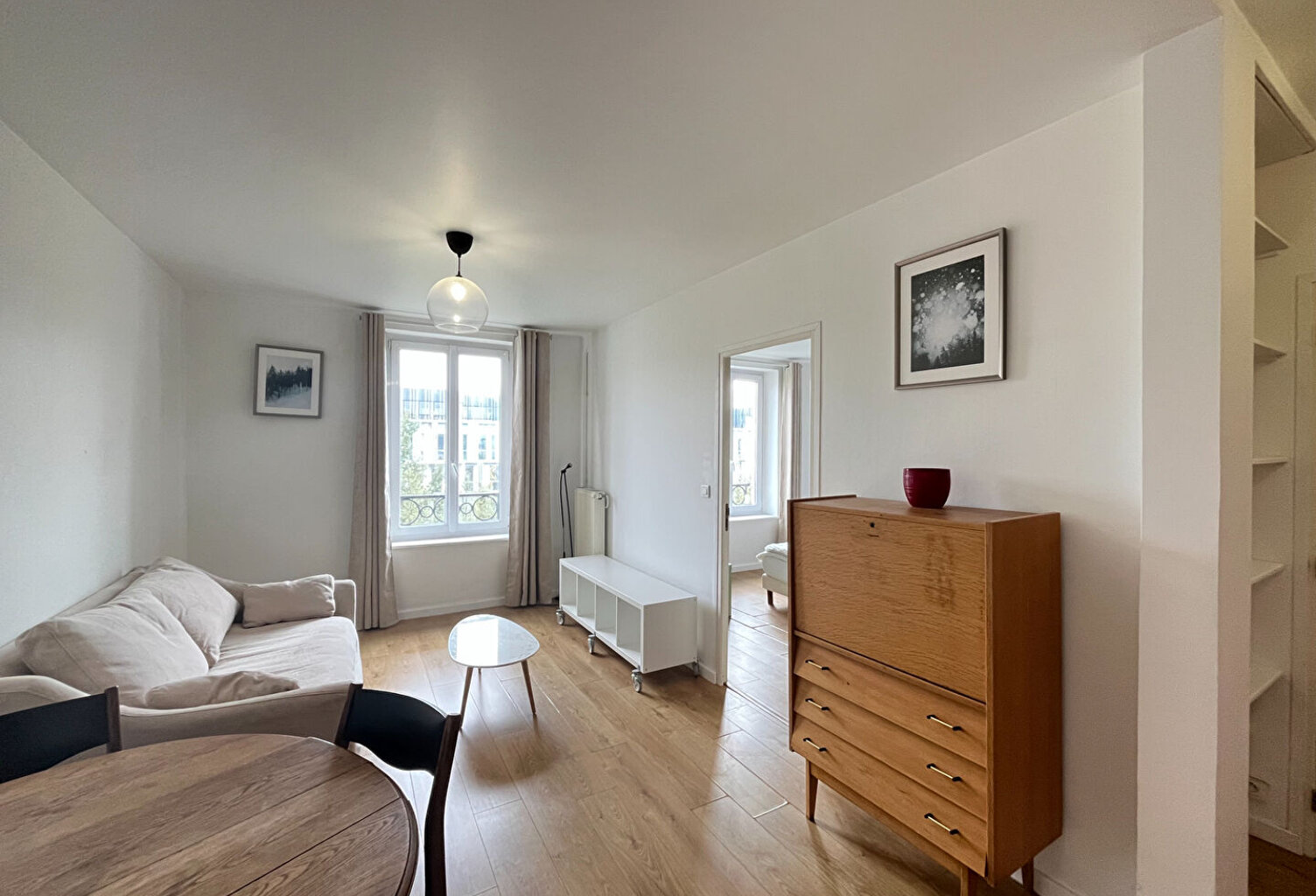 APPARTEMENT T3  53M² MEUBLE - BOULEVARD DE LA PAIX — photo 1