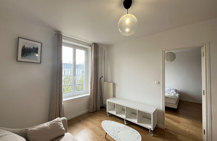 APPARTEMENT T3  53M² MEUBLE - BOULEVARD DE LA PAIX — photo 2