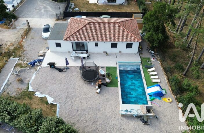 Vente Maison/villa 4 pièces — photo 4