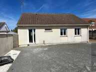 Pavillon de plain-pied 4 pièces avec jardin et cour – Villorceau — photo 3