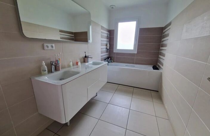 Vente maison 7 pièces 129 m² Serqueux (76440) — photo 2