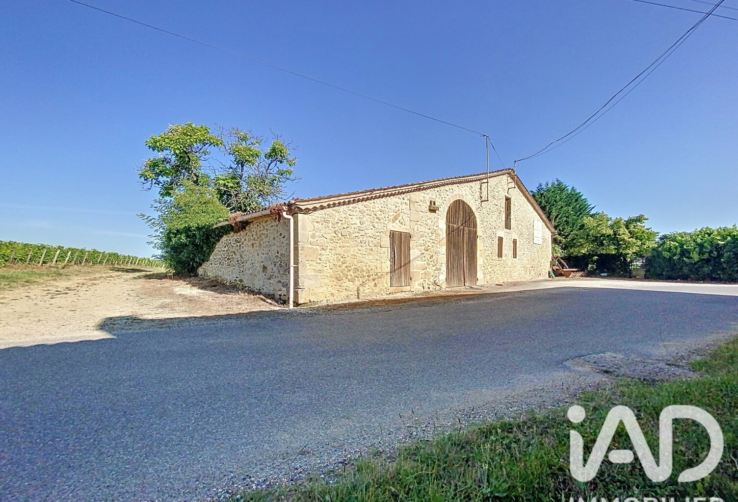 Vente Grange 9 pièces — photo 1