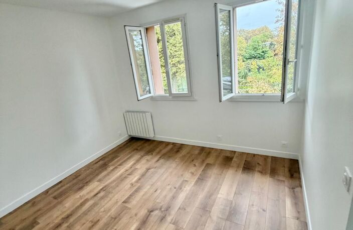 Location appartement 2 pièces 39 m² à Maisons-Alfort (94700) — photo 2