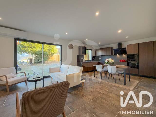 Vente Maison/villa 4 pièces — photo du bien