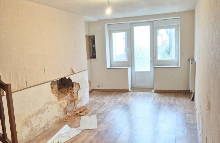 Vente Maison/villa 4 pièces — photo 2