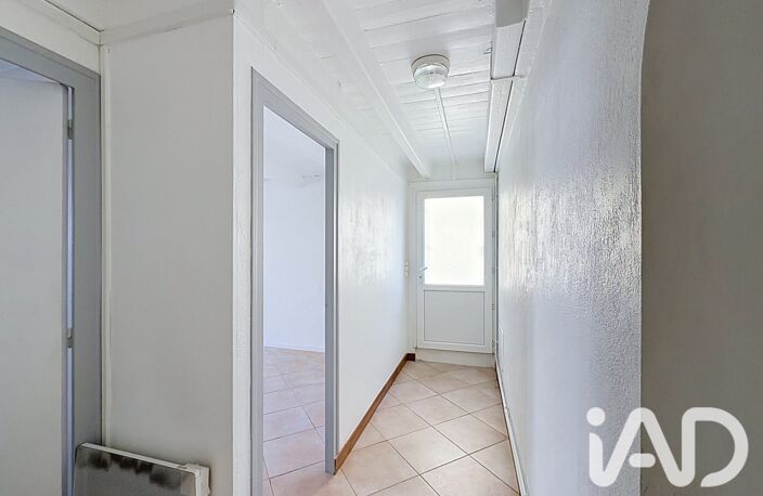 Vente Maison/villa 3 pièces — photo 2