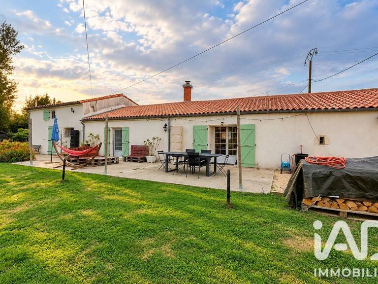 Vente Maison/villa 4 pièces — photo 1