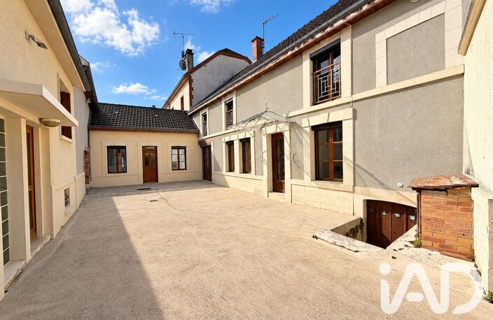 Vente Maison de village 10 pièces — photo 2
