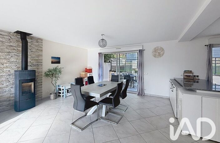 Vente Maison traditionnelle 6 pièces — photo 3