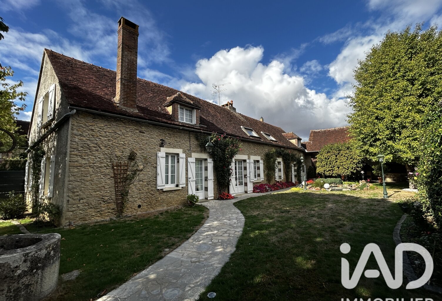 Vente Maison de village 10 pièces — photo 1