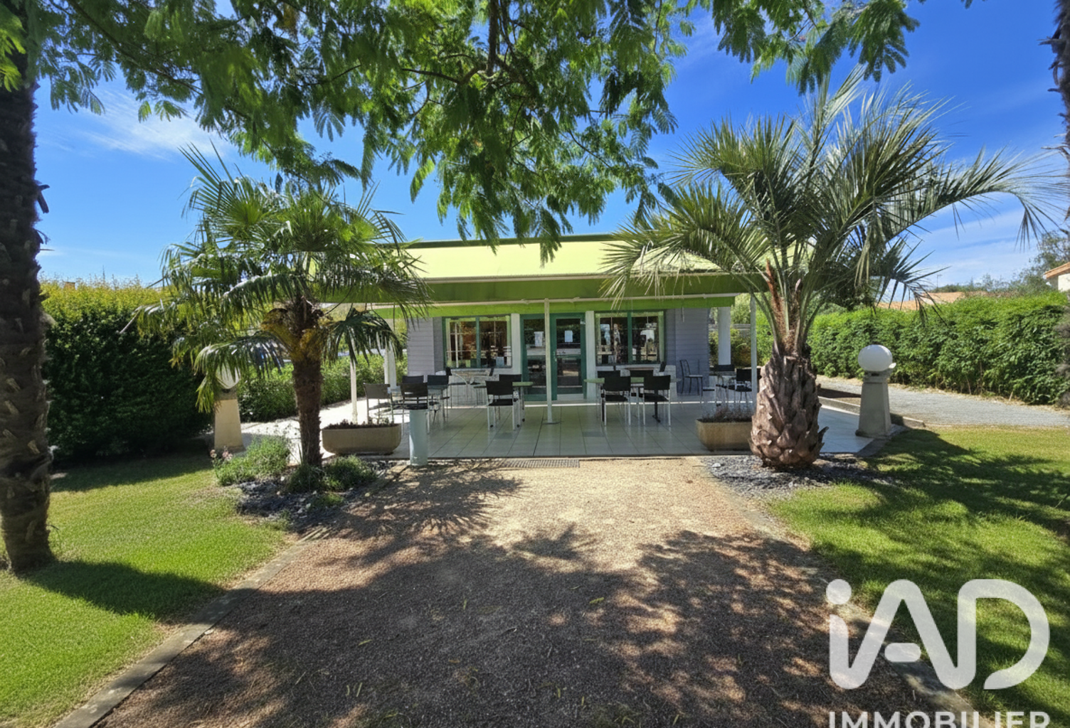 Vente Boutique/Local commercial 118 m&sup2; — photo 1