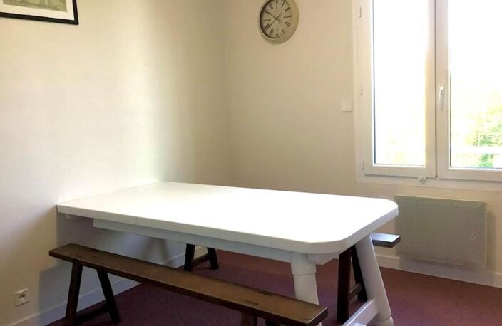 Actif immobilier rare en station thermale dynamique, alliant charme, rentabilité et fort potentiel de valorisation. — photo 2